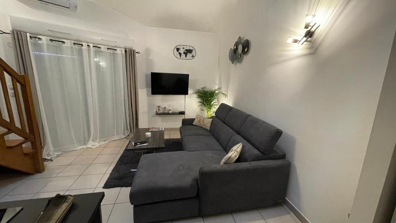 Addis Apartment Salon-de-Provence Exterior foto